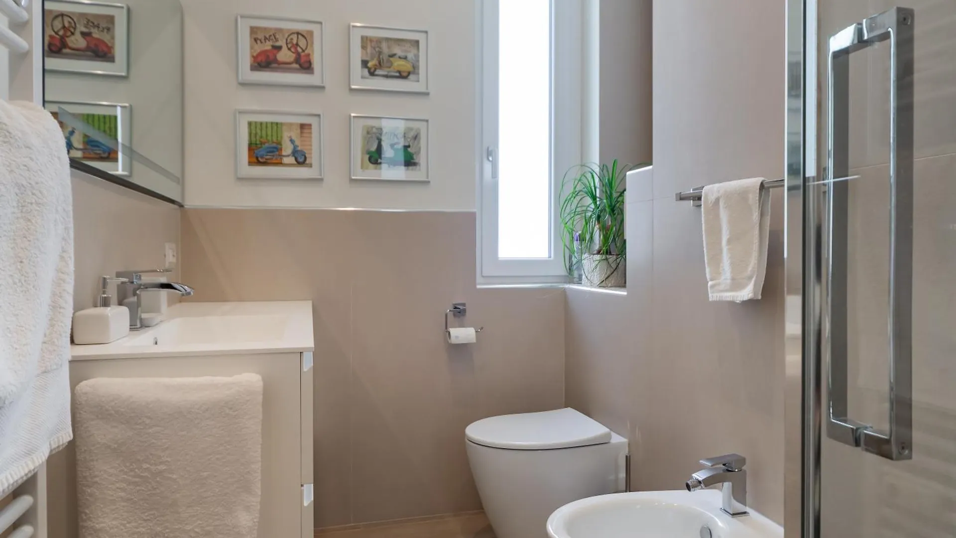 Appartamento Elegante E Silenzioso- Luce Apt. Vt37 Milánó Apartman